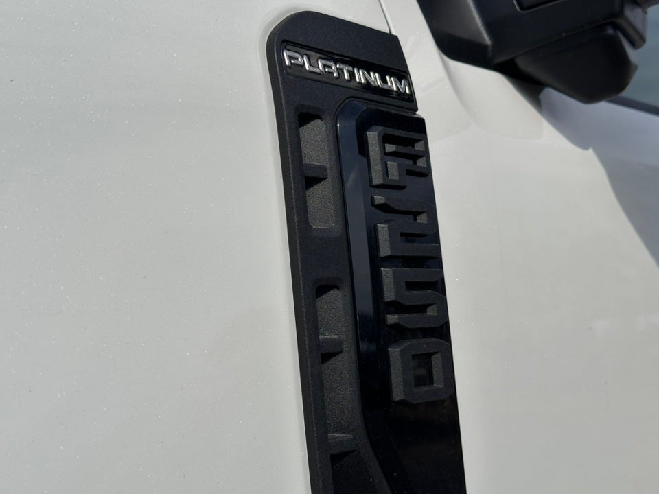 2025 Ford F-250SD Platinum