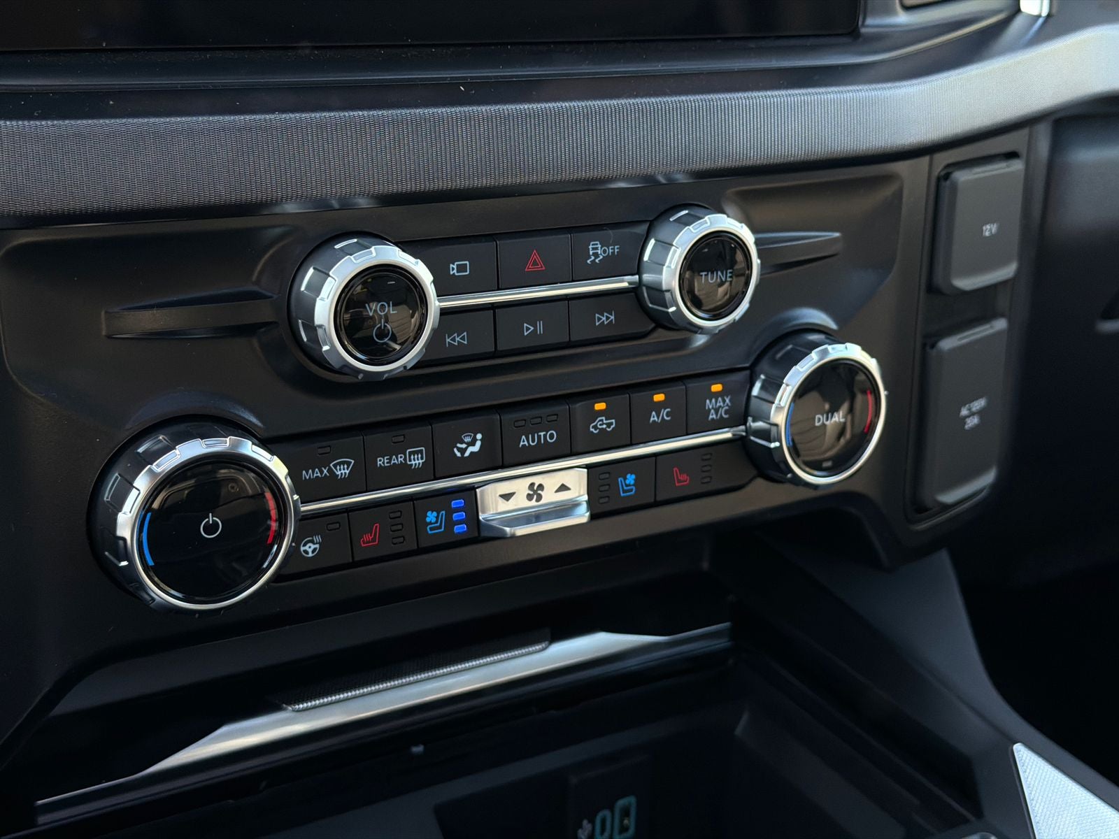 2026 Ford F-250SD Platinum Crew Cab 6.75 Foot Bed