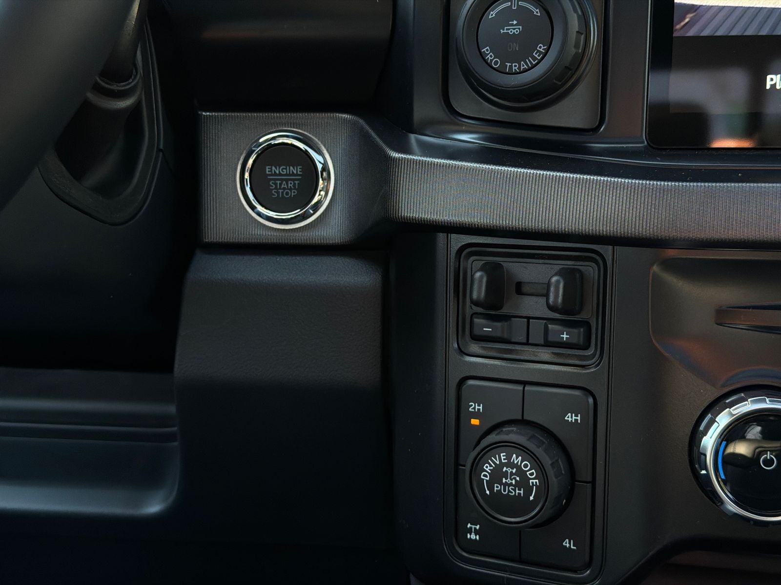 2026 Ford F-250SD Platinum Crew Cab 6.75 Foot Bed