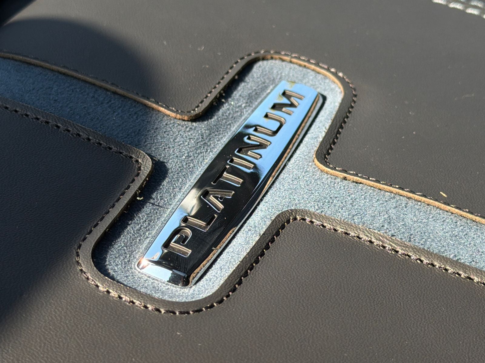 2026 Ford F-250SD Platinum Crew Cab 6.75 Foot Bed