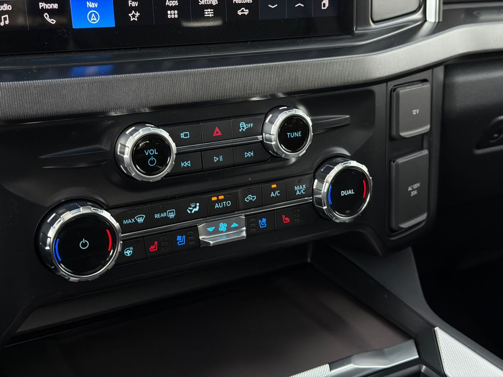 2026 Ford F-250SD Platinum Crew Cab 6.75 Foot Bed