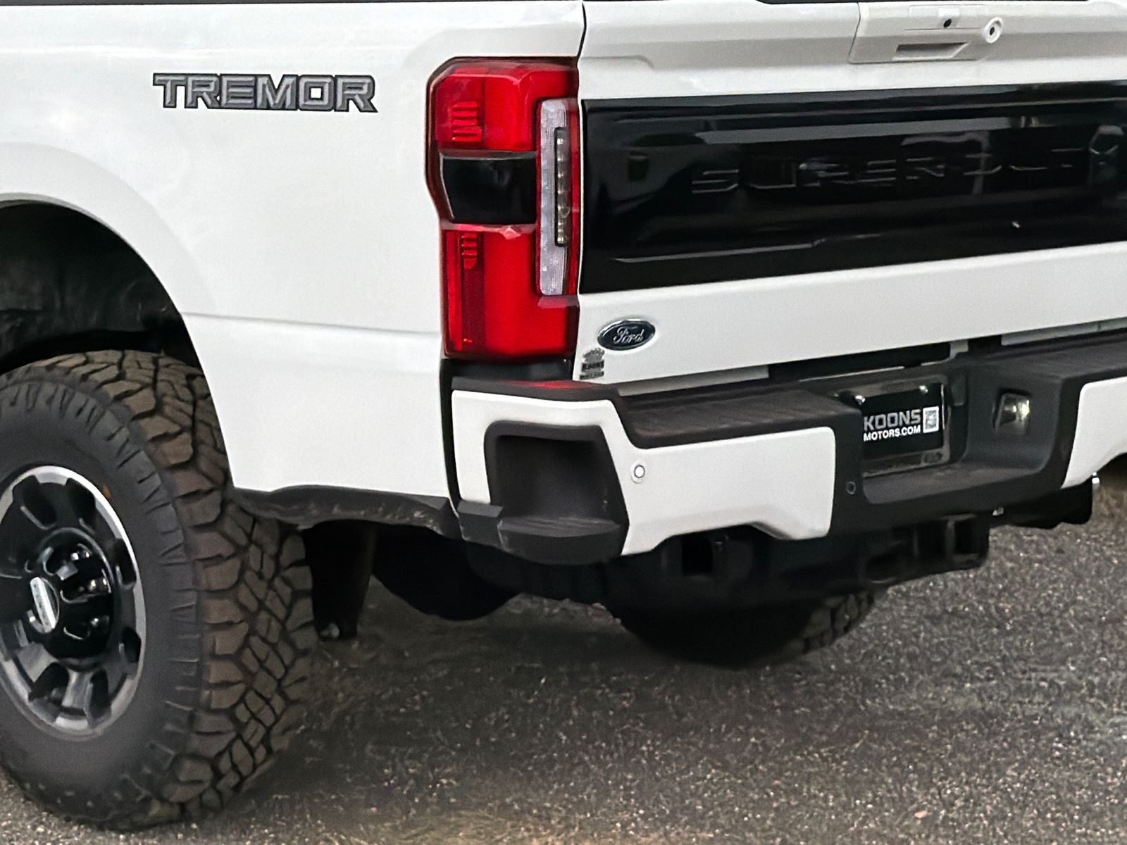 2026 Ford F-250SD Platinum Crew Cab 6.75 Foot Bed