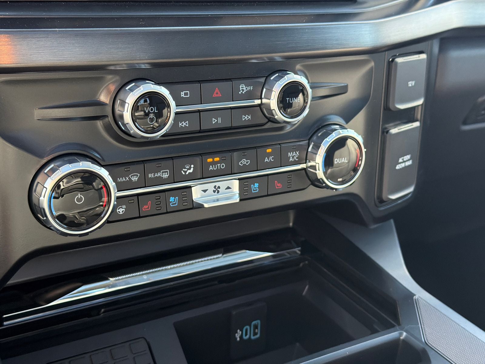 2026 Ford F-250SD Lariat Crew Cab 6.75 Foot Bed