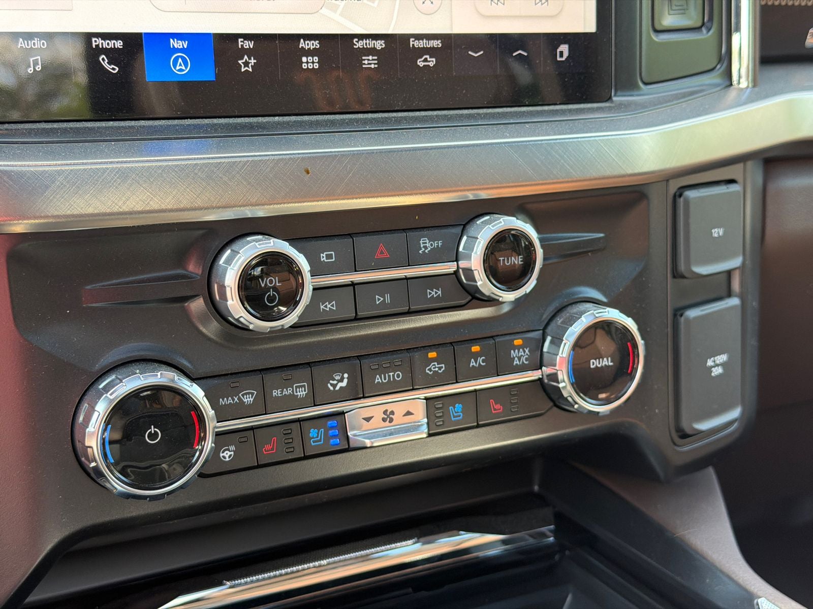 2026 Ford F-350SD King Ranch Crew Cab 6.75 Foot Bed