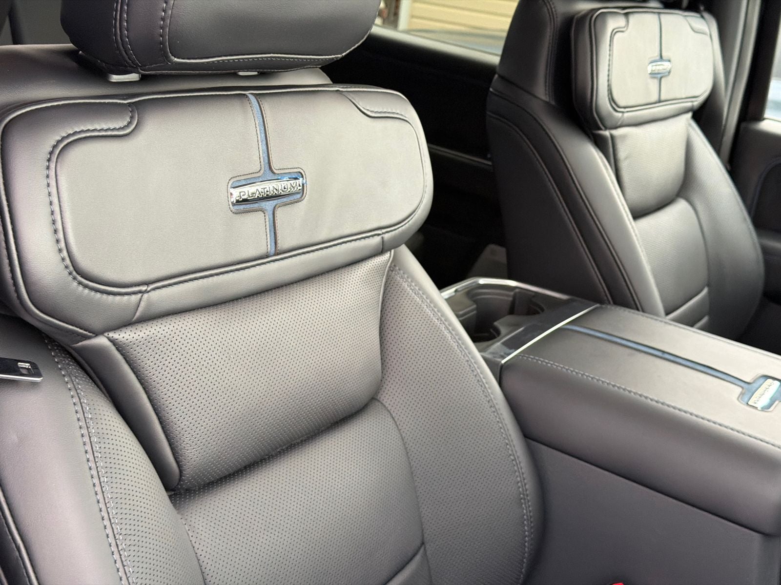 2026 Ford F-350SD Platinum Crew Cab 6.75 Foot Bed