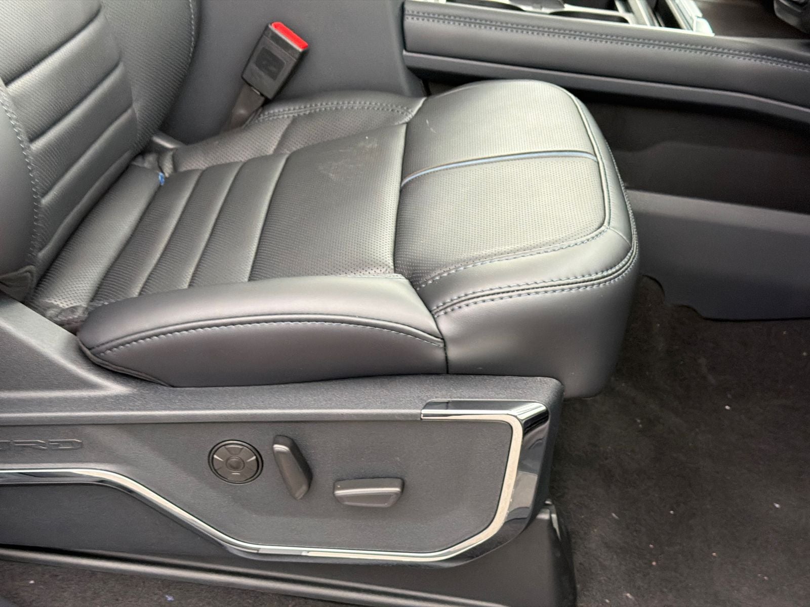 2026 Ford F-350SD Platinum Crew Cab 6.75 Foot Bed