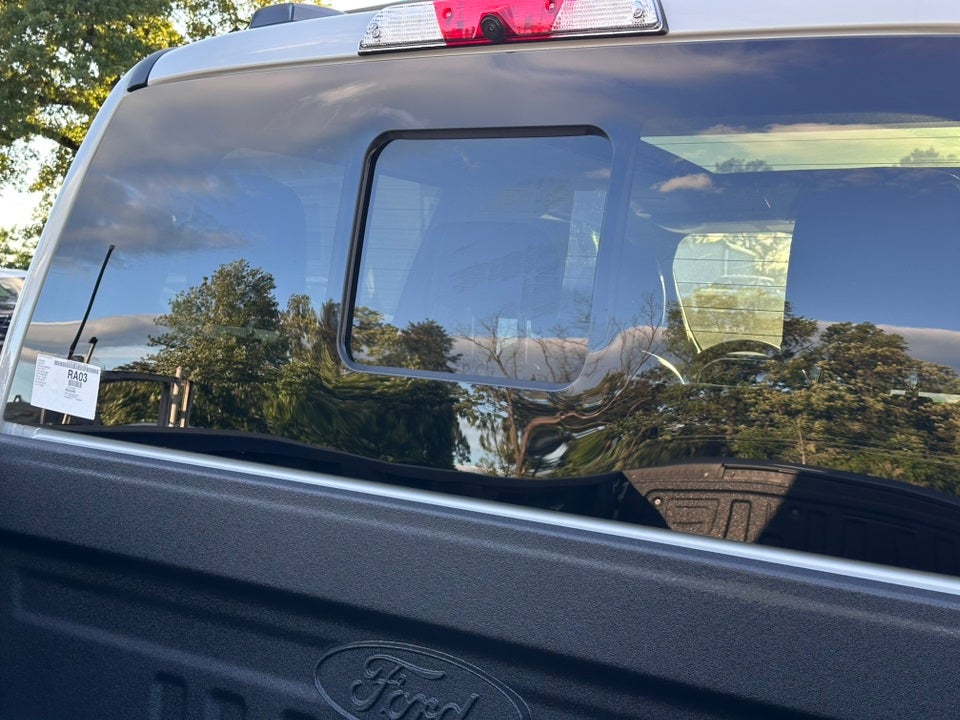 2025 Ford F-350SD Lariat