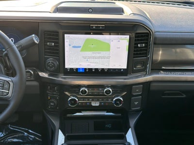 2025 Ford F-350SD Lariat