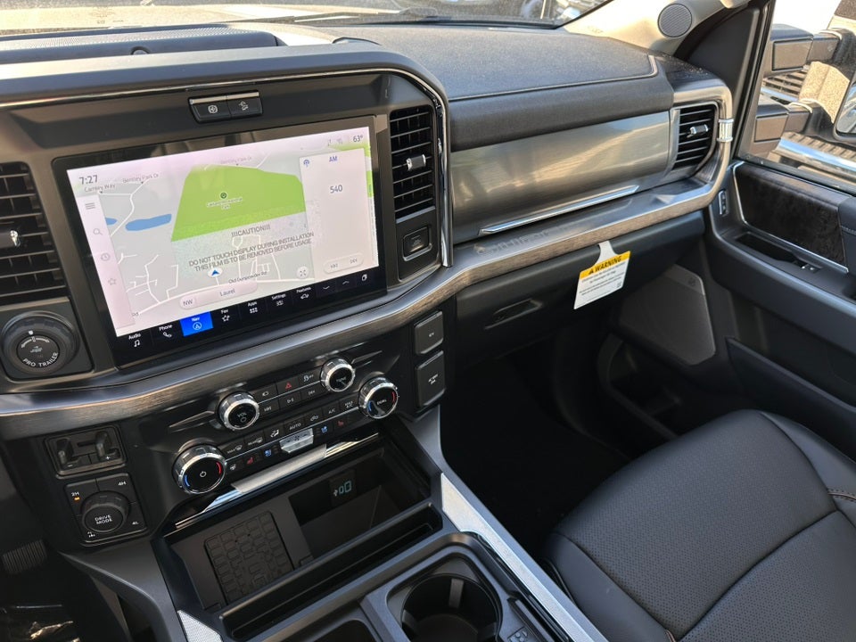 2025 Ford F-350SD Lariat