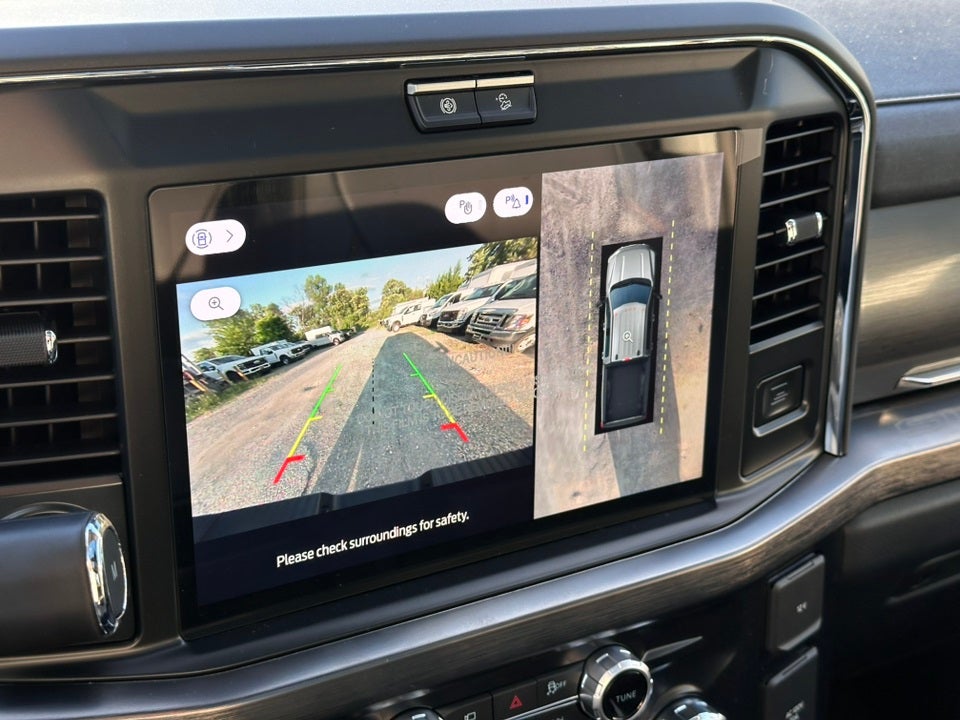 2025 Ford F-350SD Lariat