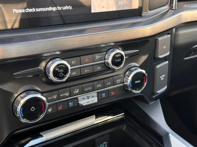 2025 Ford F-350SD Lariat