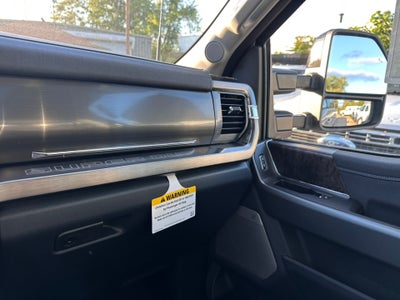 2025 Ford F-350SD Lariat