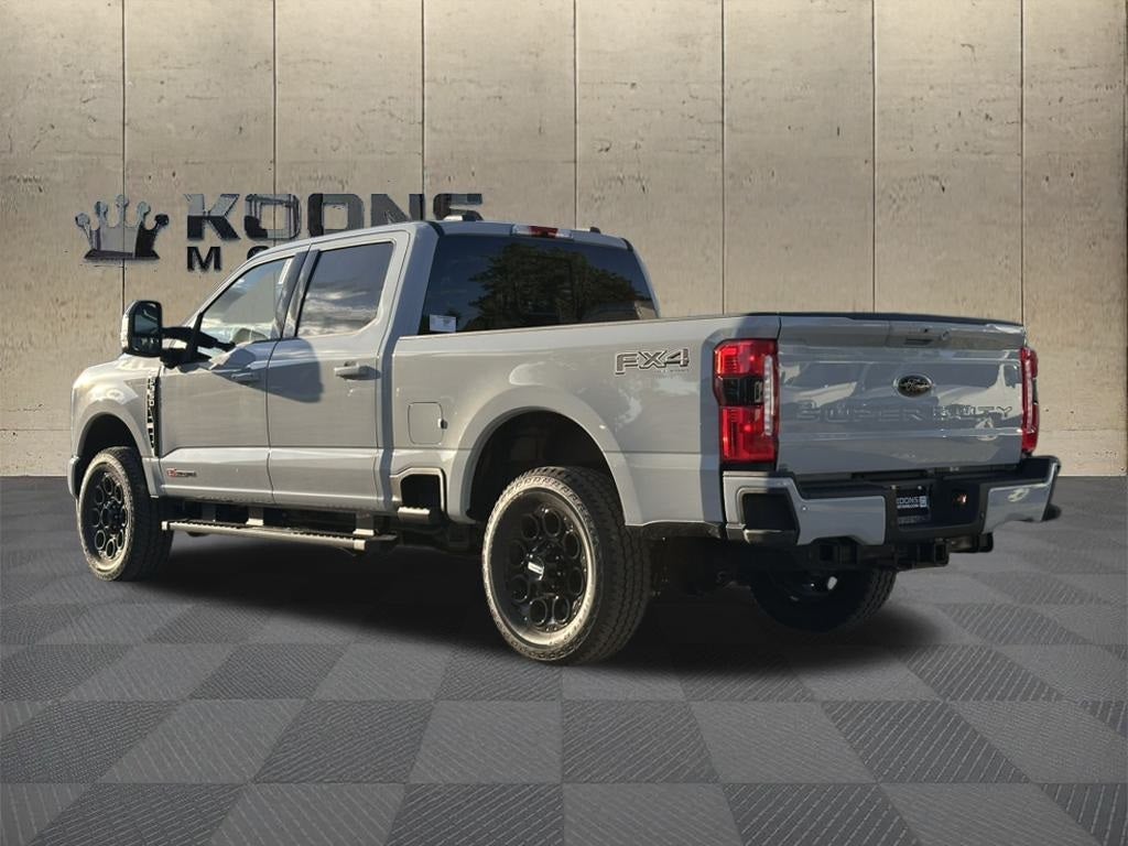 2025 Ford F-350SD Lariat