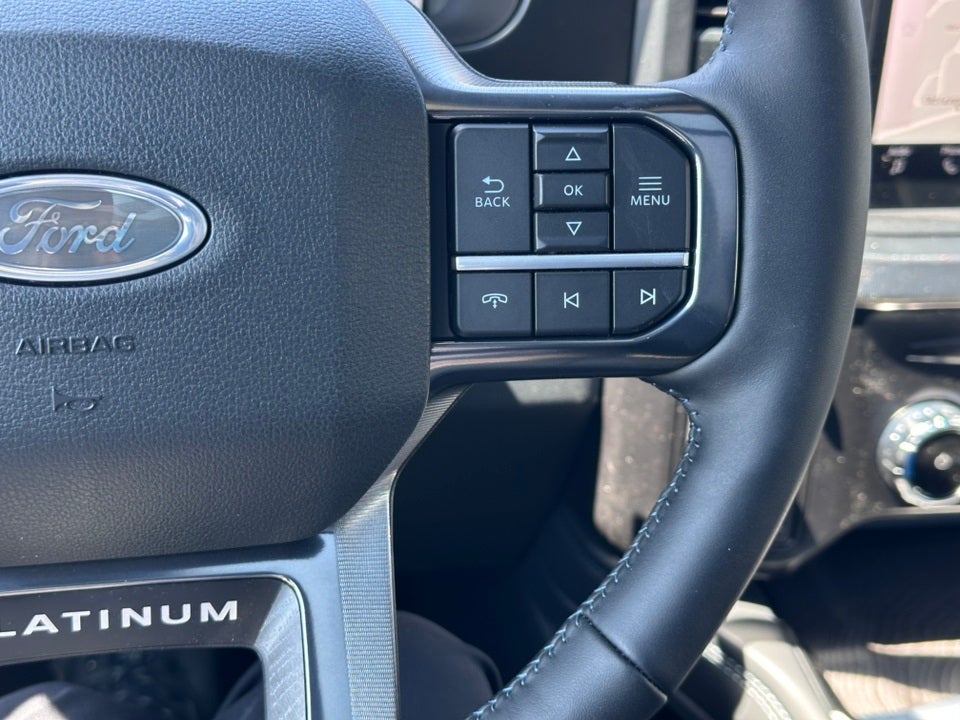 2025 Ford F-350SD Platinum