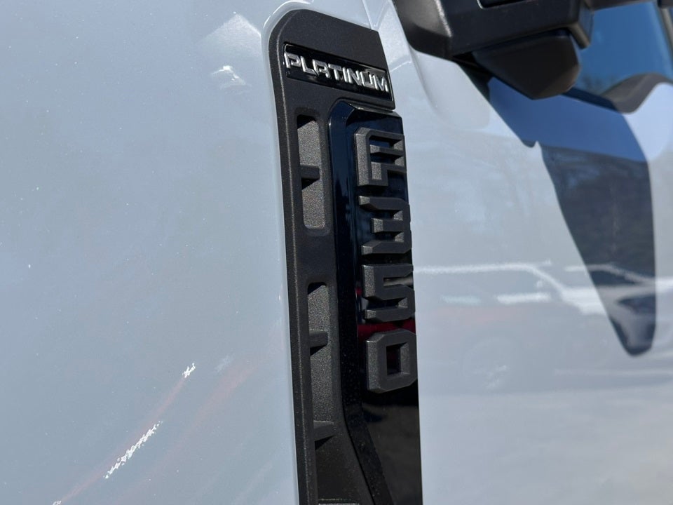 2025 Ford F-350SD Platinum