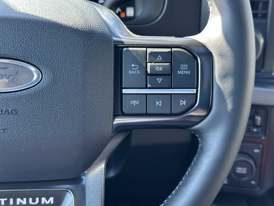 2025 Ford F-350SD Platinum