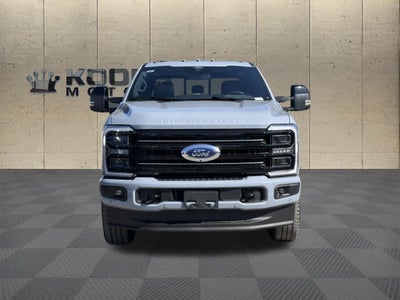 2025 Ford F-350SD Platinum
