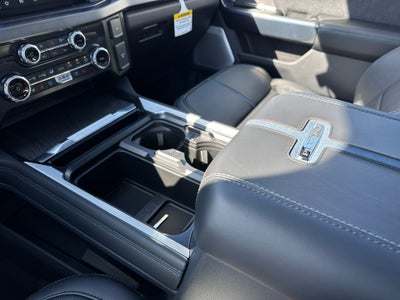 2025 Ford F-350SD Platinum