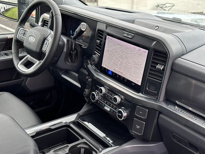 2025 Ford F-350SD Lariat