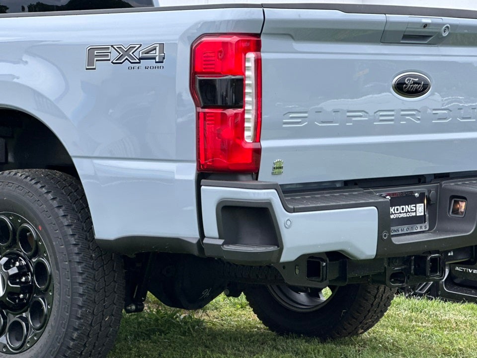 2025 Ford F-350SD Lariat