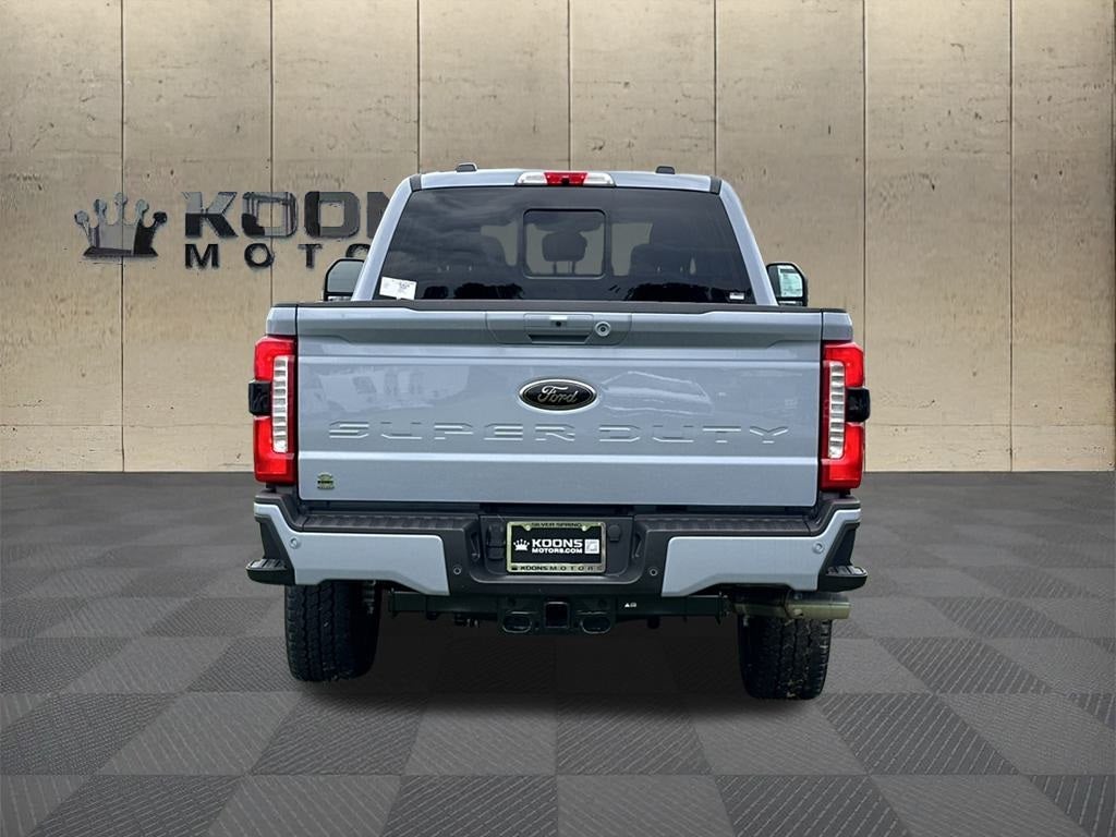 2025 Ford F-350SD Lariat
