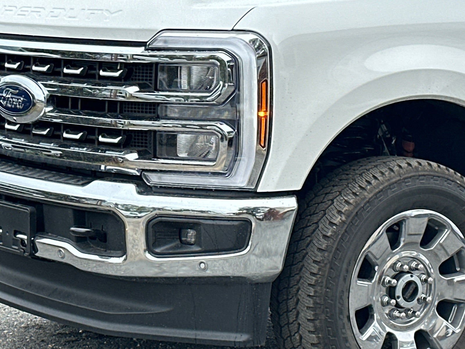 2026 Ford F-350SD Lariat