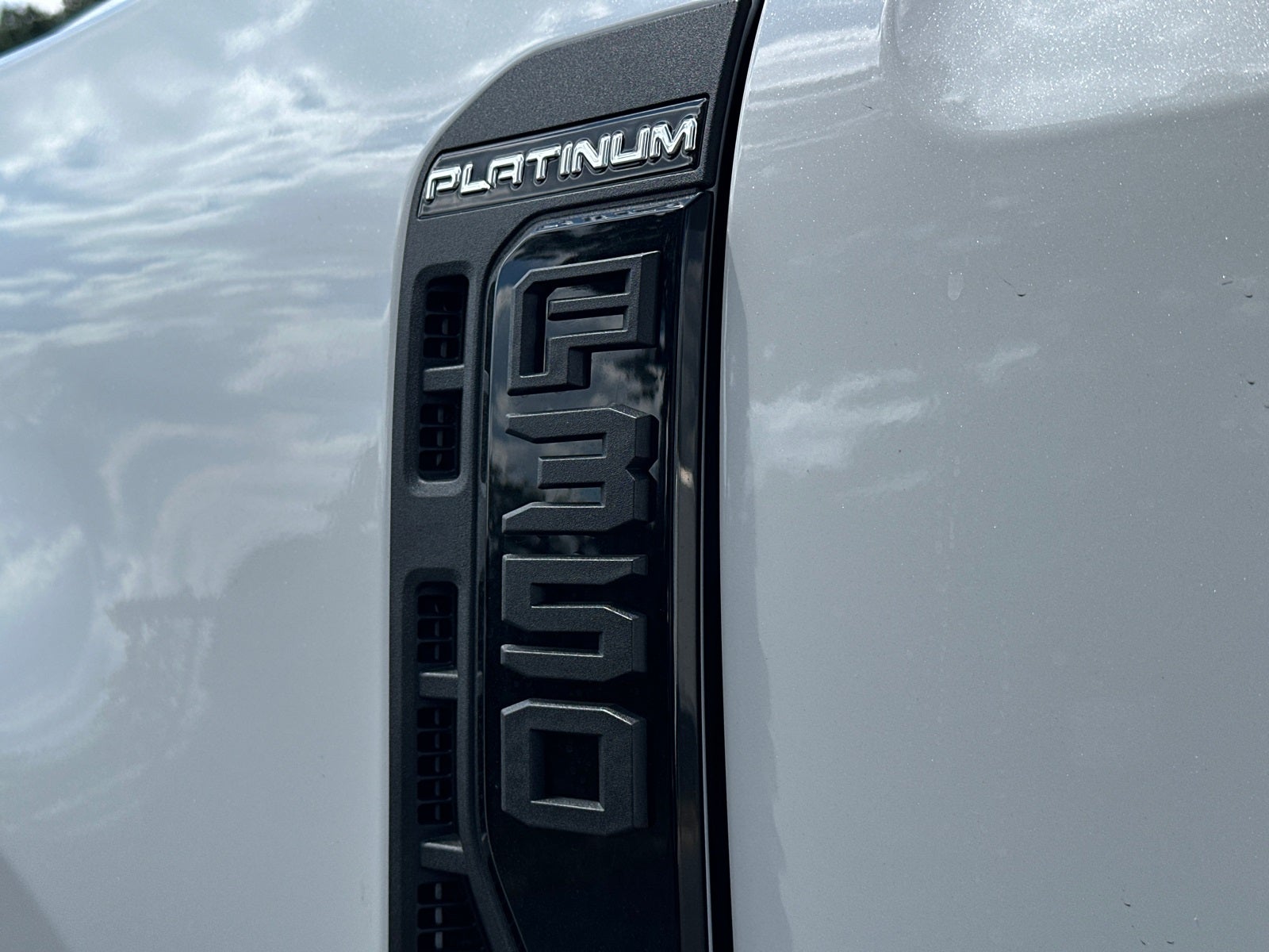 2026 Ford F-350SD Platinum