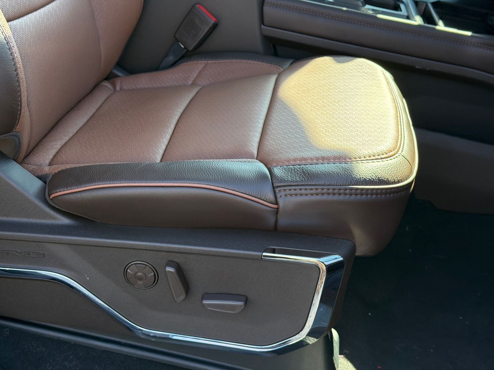 2026 Ford F-350SD King Ranch Crew Cab 8 Foot Bed