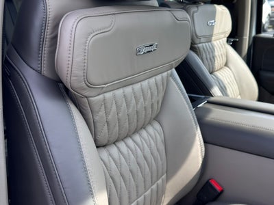 2025 Ford F-350SD Platinum