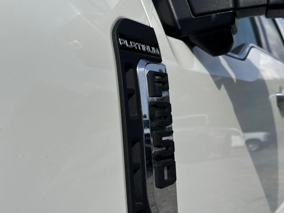 2025 Ford F-350SD Platinum