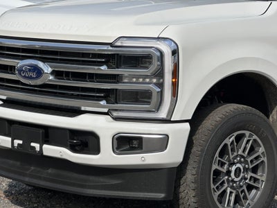 2025 Ford F-350SD Platinum
