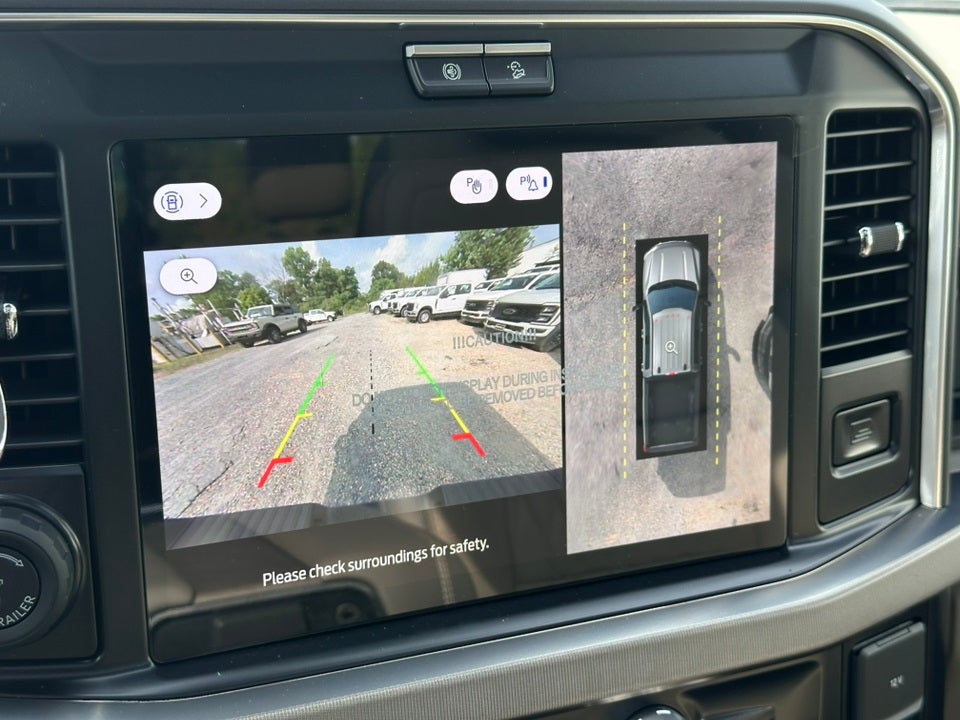 2025 Ford F-350SD Platinum