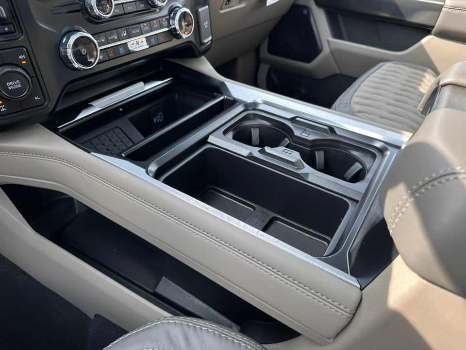 2025 Ford F-350SD Platinum