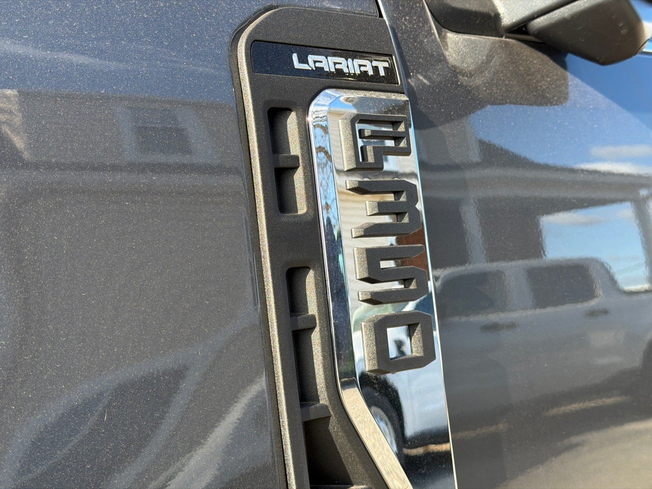 2026 Ford F-350SD Lariat