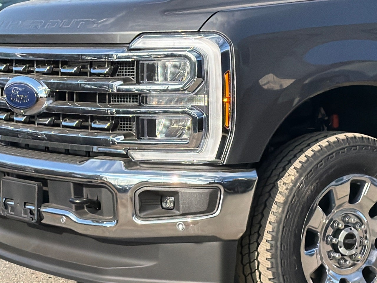 2026 Ford F-350SD Lariat