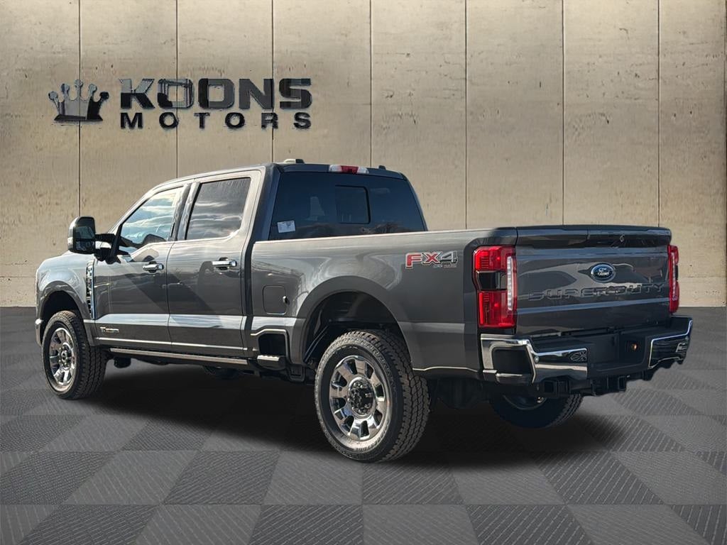 2026 Ford F-350SD Lariat