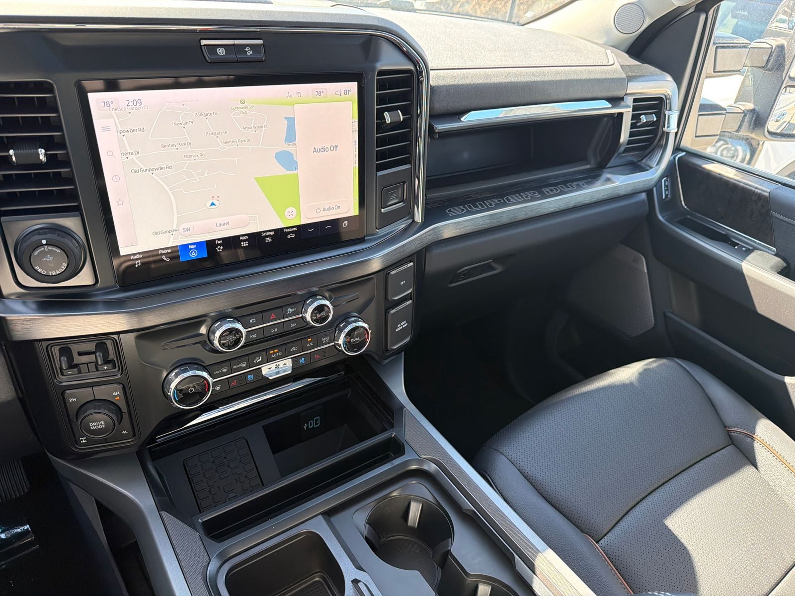 2026 Ford F-350SD Lariat Crew Cab 6.75 Foot Bed