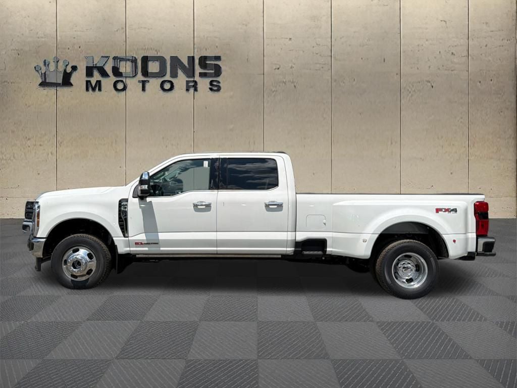 2026 Ford F-350SD Lariat DRW