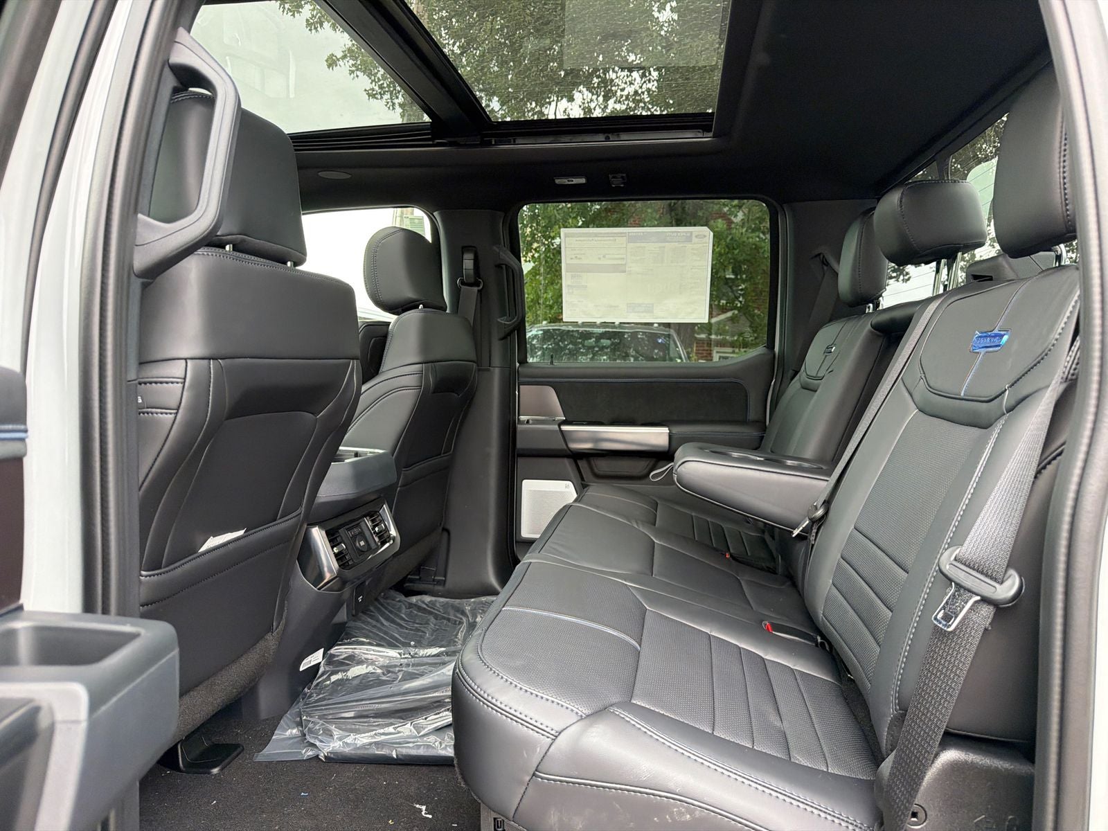 2026 Ford F-350SD Platinum DRW