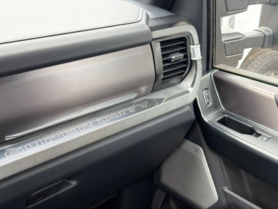 2026 Ford F-350SD Platinum DRW