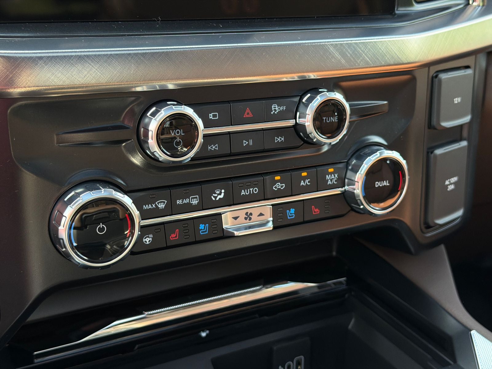 2026 Ford F-350SD DRW