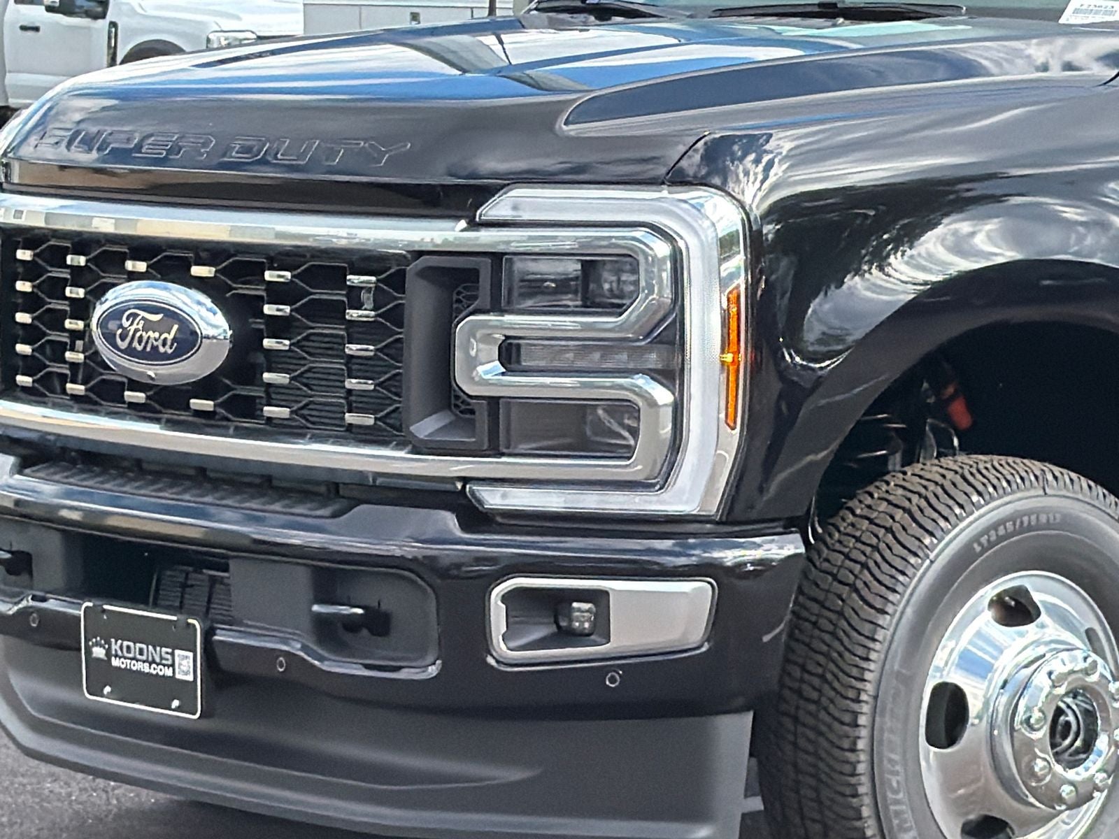 2026 Ford F-350SD Platinum DRW