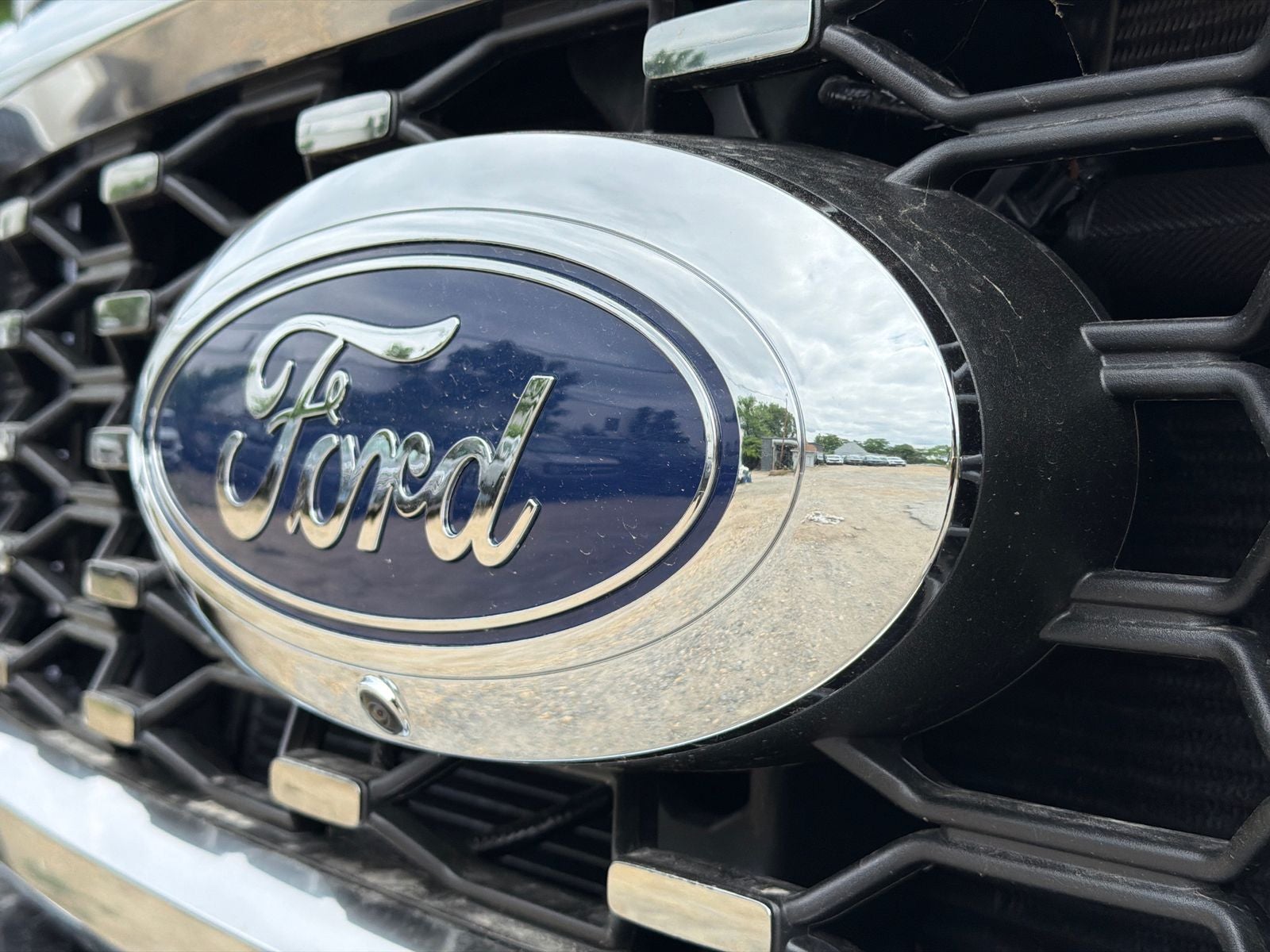 2026 Ford F-350SD Lariat DRW