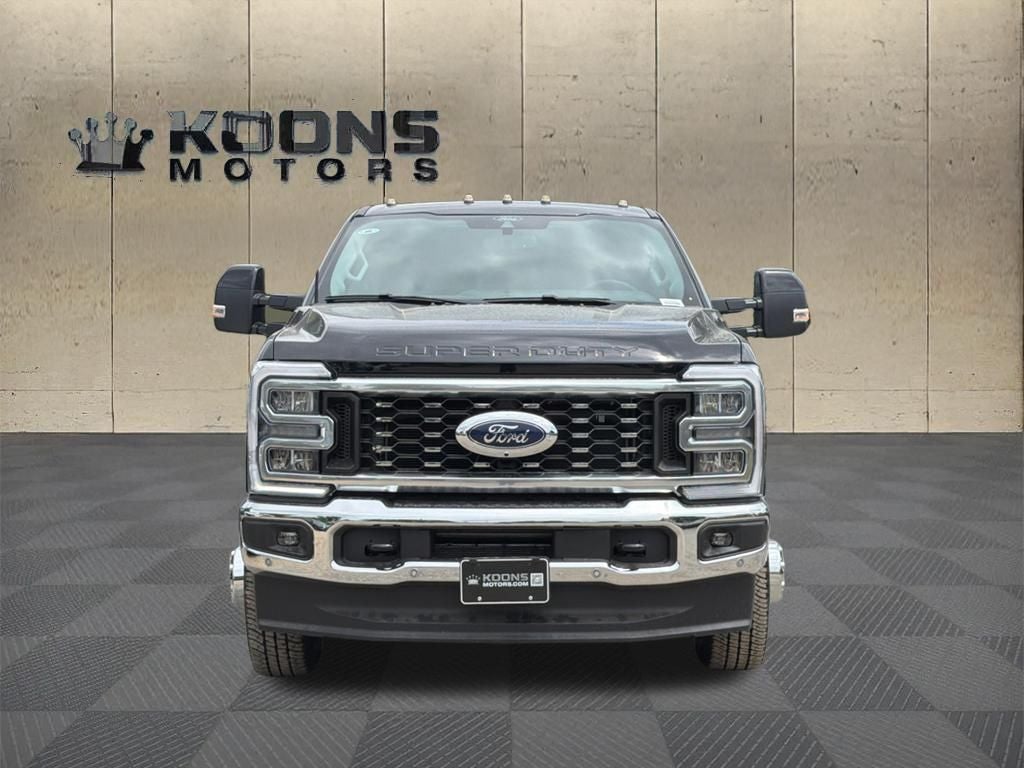2026 Ford F-350SD Lariat DRW