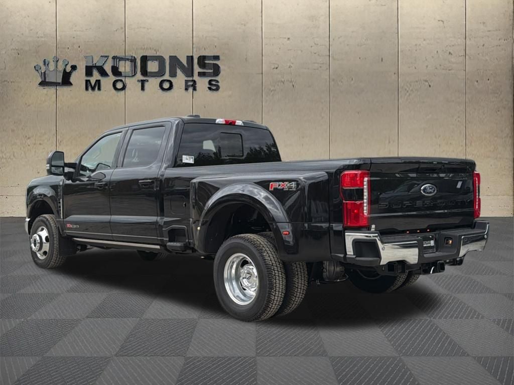 2026 Ford F-350SD Lariat DRW
