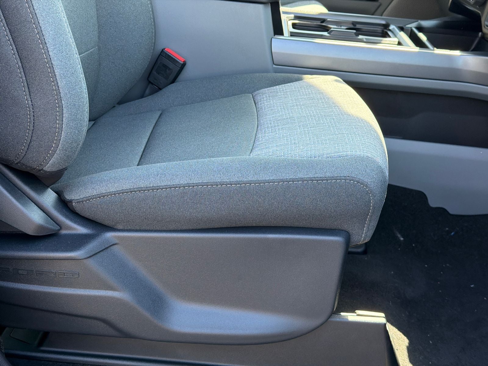 2026 Ford F-350SD XLT Crew Cab 8 Foot Bed Dually