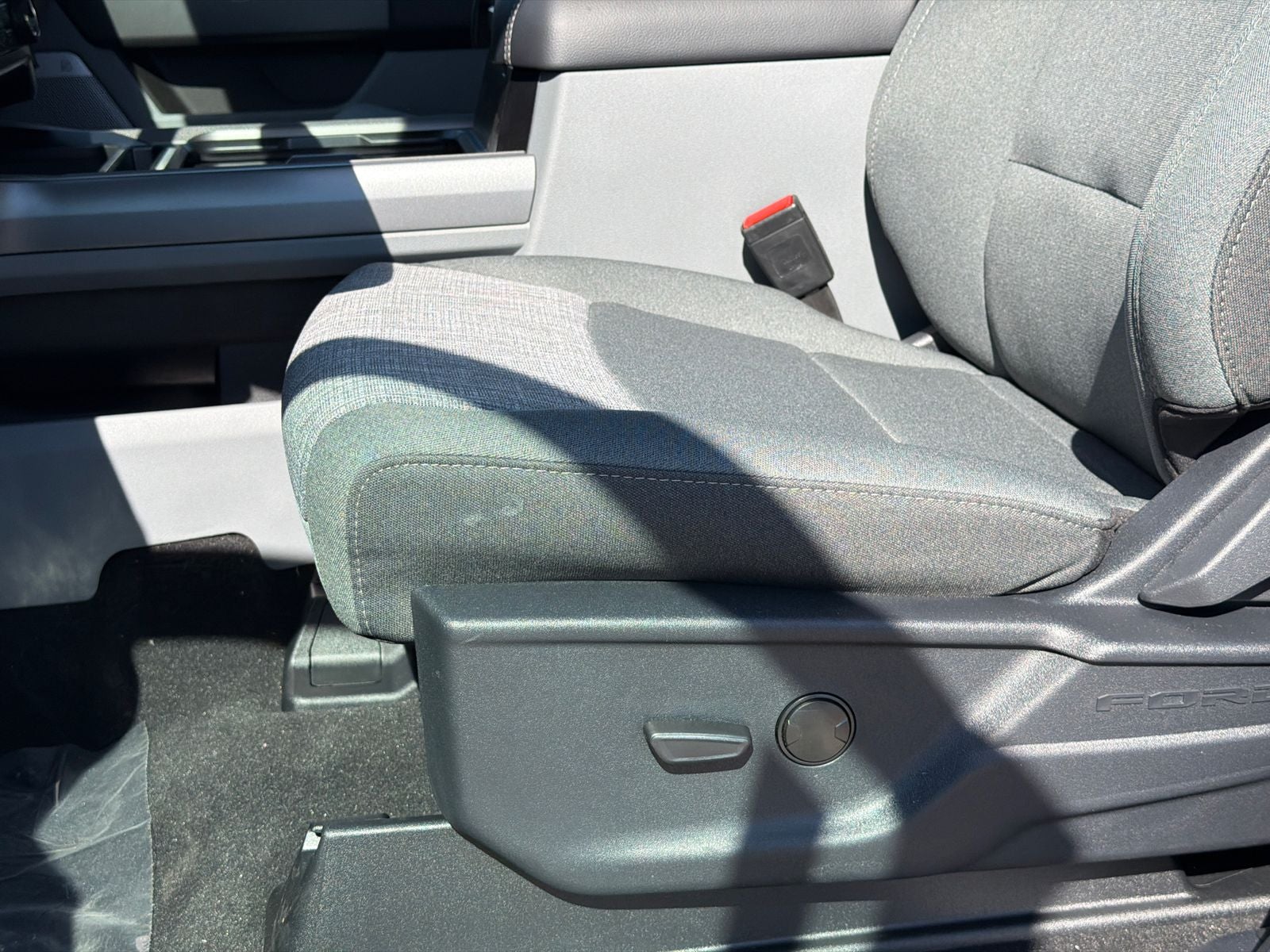 2026 Ford F-350SD XLT Crew Cab 8 Foot Bed Dually