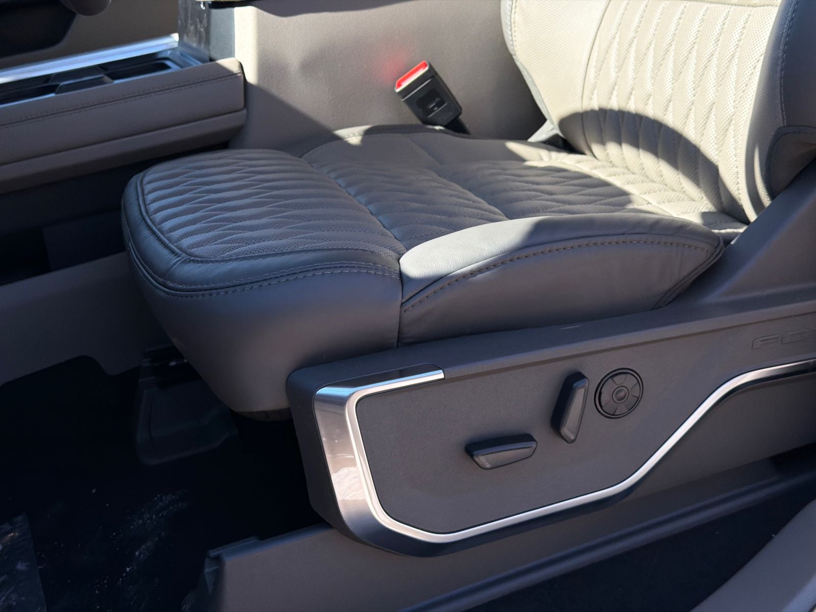 2026 Ford F-450SD Platinum