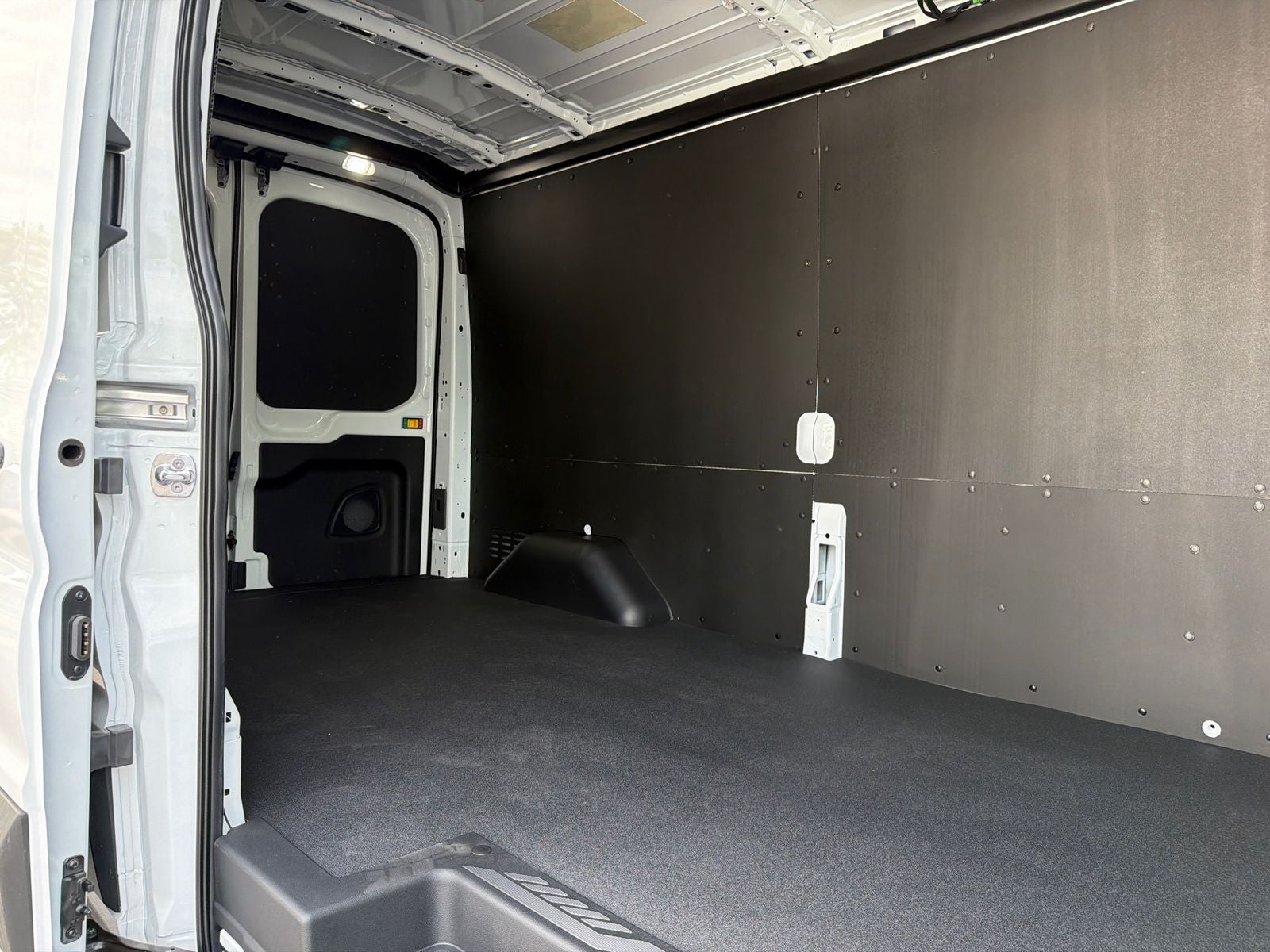 2027 Ford Transit-250 Base