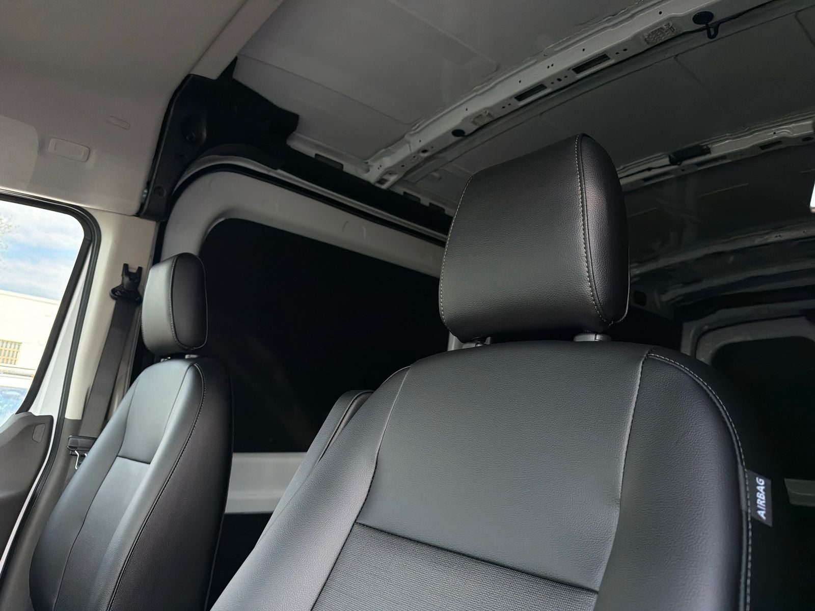 2027 Ford Transit-250 Base